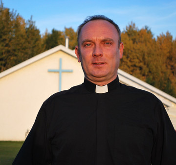 Father Tom Puslecki from Our Lady of Peace Parish in Innisfail